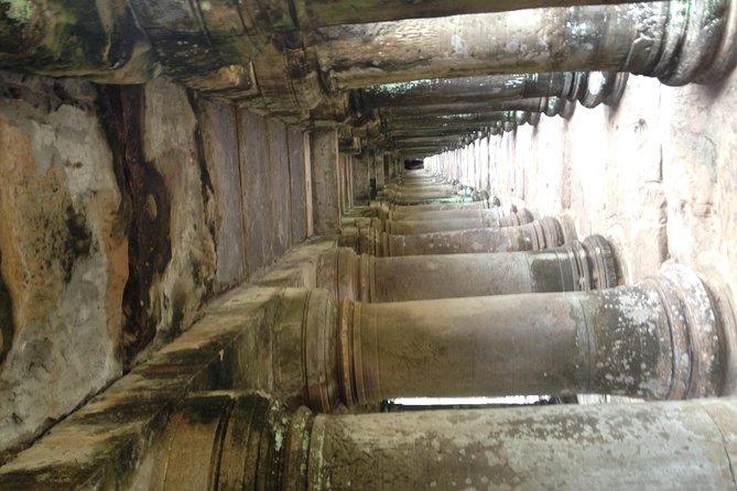 Angkor Wat Sunrise Experience – Ultimate 1-Day Guided Temple Tour - The early start and the day’s physical demands