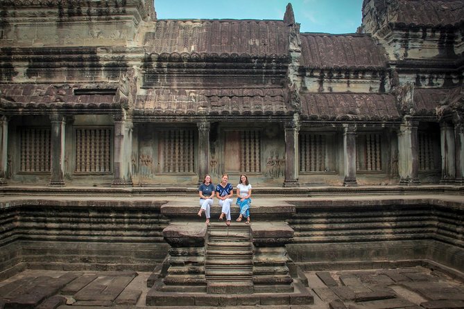 Angkor Wat Sunrise Experience with Breakfast - What the transport and small group add