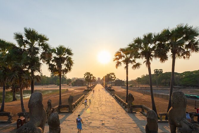 Angkor Wat Sunrise Guided Join-In Tour/Private Tour - Shared tour or private booking?
