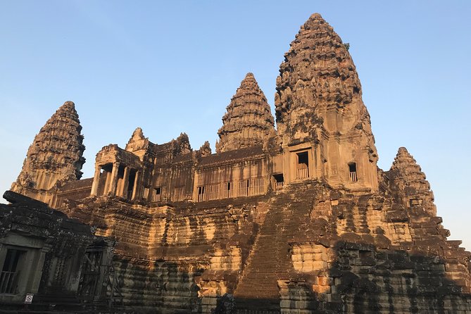 Angkor Wat Sunrise Private Tour by Vintage Jeep - Ta Prohm and the power of the jungle