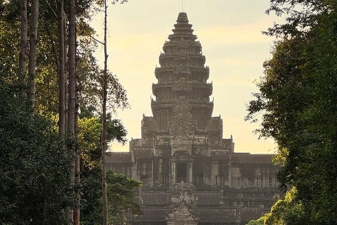 Angkor Wat Sunrise Small-Group 1-Day Tour from Siem Reap - What the $35 price really includes