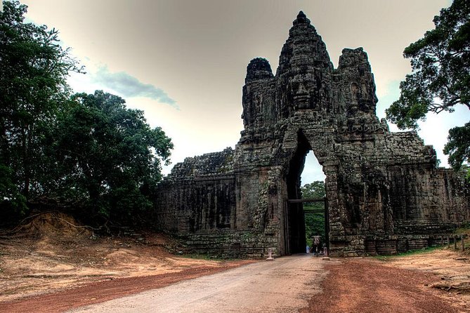 Angkor Wat Sunrise Tour - Who should book this early morning route