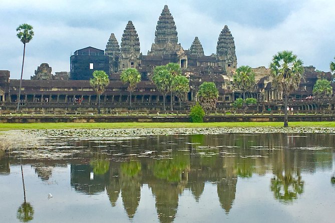 Angkor Wat, Ta Promh, Banteay Srei, Bayon temples Private Tour - Why this private Angkor day works well