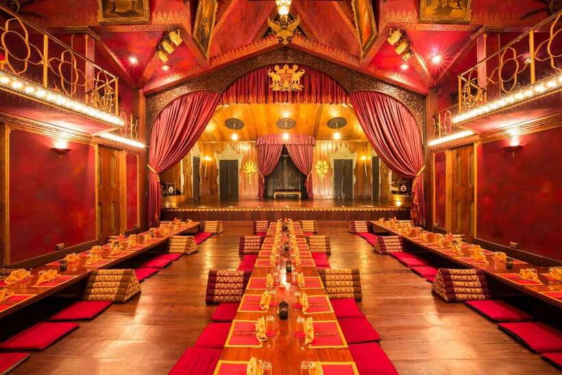 Apsara Theater Performance include dinner & Hotel pick up - An easy first evening of Cambodian culture