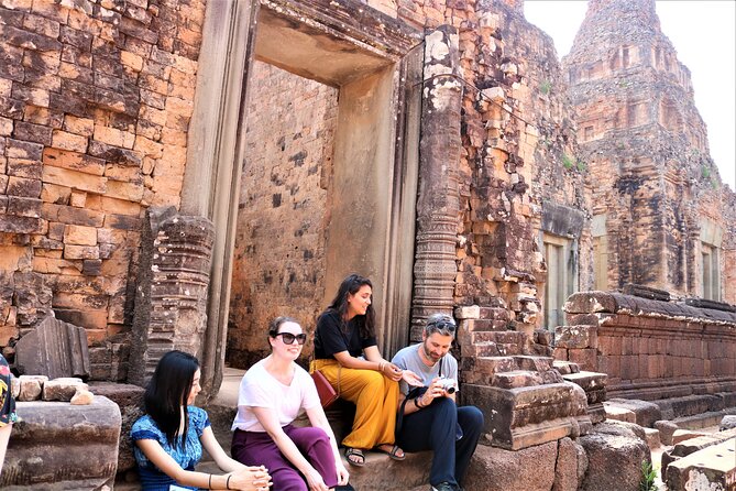 Banteay Srei and Grand Circuit Heritage Tour from Siem Reap - Phnom Bakheng may finish with a sunset