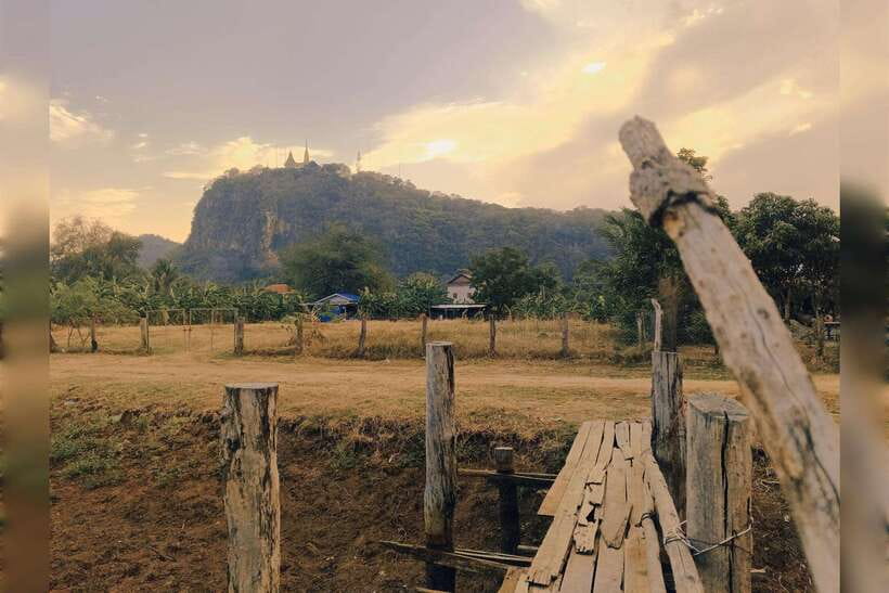 Battambang: Bamboo Train, Bat Cave, Killing Cave by Tuk Tuk - Finding the right place for the bat cave