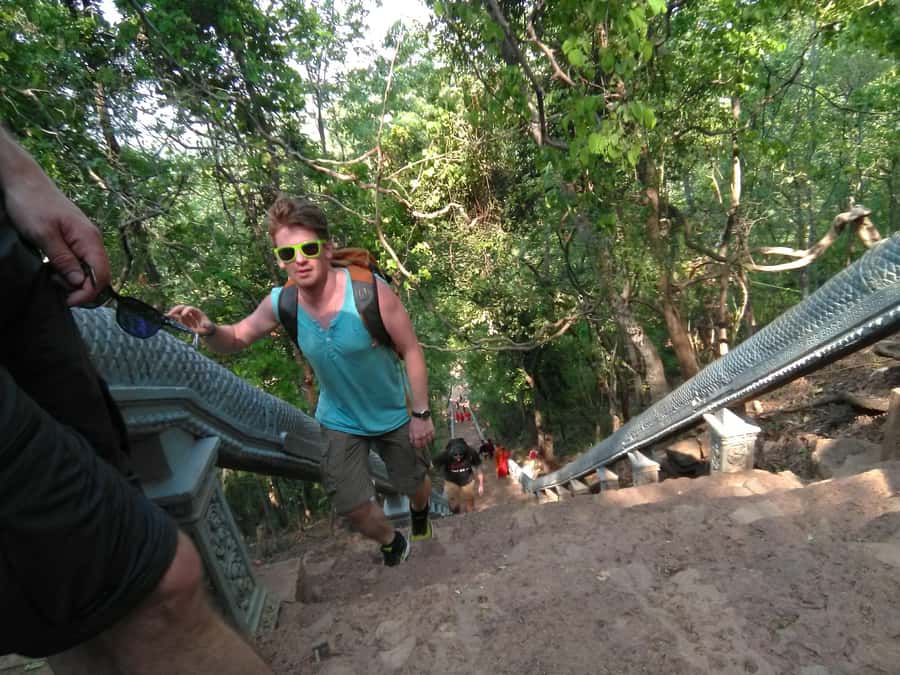 Battambang family tuktuk tour BambooTrain/Wat Banan/Bat cave - Key points at a glance