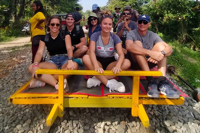 Battambang Tuk Tuk tour: Bambootrain, Killing & Bat Caves,Sunset - Local food, rice paper, and the optional rat tasting