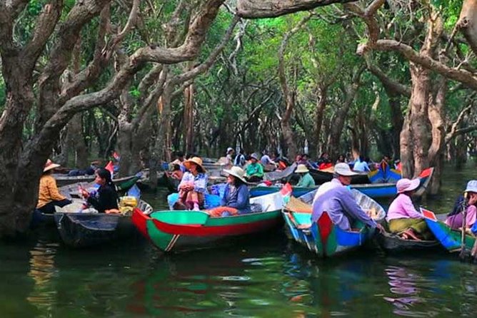 Best of Siem Reap 3-Day Private Tour to Angkor Wat & Tonle Sap - The private guide makes the difference