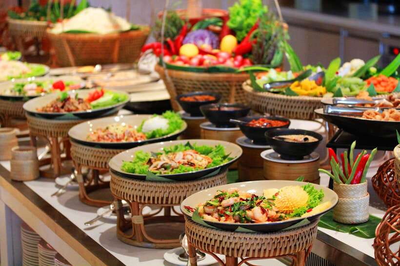 Buffet Dinner Apsara Show with hotel transfers - Getting there by shared tuk tuk or van