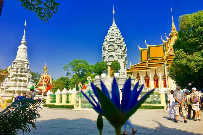 Cambodia 7 Days Private Tour from Angkor Temples to Coastline - Day 3: Tonle Sap, then the road to Phnom Penh