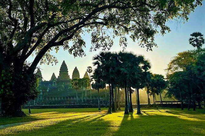 Cambodia Highlight 6 Days Tour from Siem Reap to Phnom Penh - Day 4: Leaving the temples for bridges, stonework, and Skun