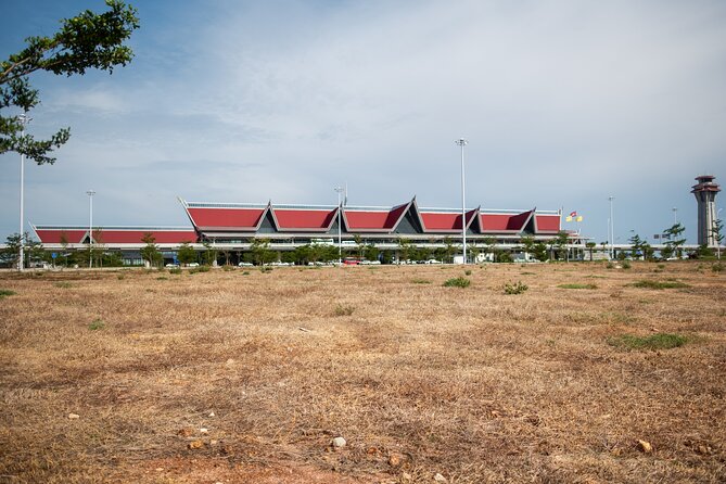 Cambodia Taxi Services 100% Private - A calm first ride into Siem Reap