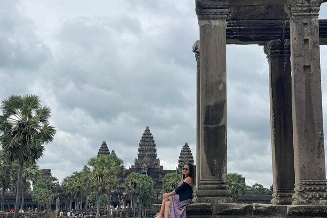 Classic Angkor Wat Sunrise Full Day Private Guide Tour - Price, tickets, and the free eSIM