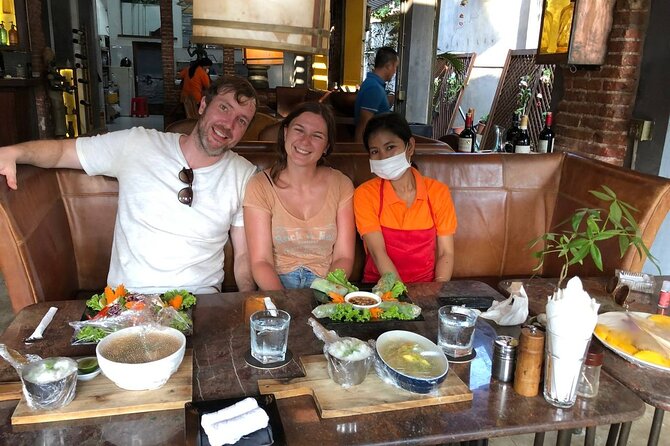 Cooking class in Kampot - Entering the colonial house near the river