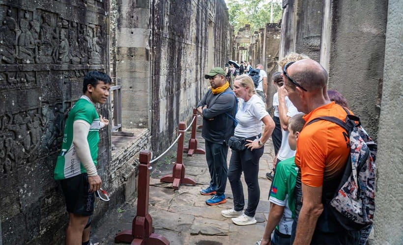 Cycle Angkor Backroad Bike Tour / E-Bike or Tuk Tuk - Ta Prohm on forest paths