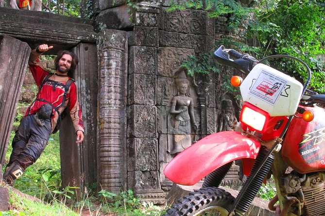 DB Siem Reap Half Day Dirt Bike Tour School - Leaving Siem Reap for the dirt tracks