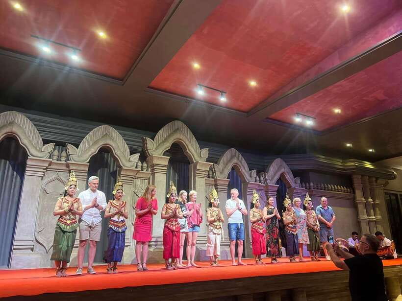 Dinner Show Apsara Dance, Pickup round trip included - How much value do you get for $16?