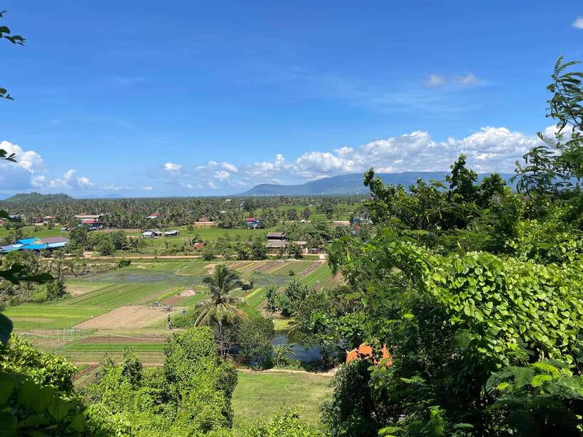 Discover kampot country side full day tour; kep crab market - From Kampot’s salt fields to the countryside
