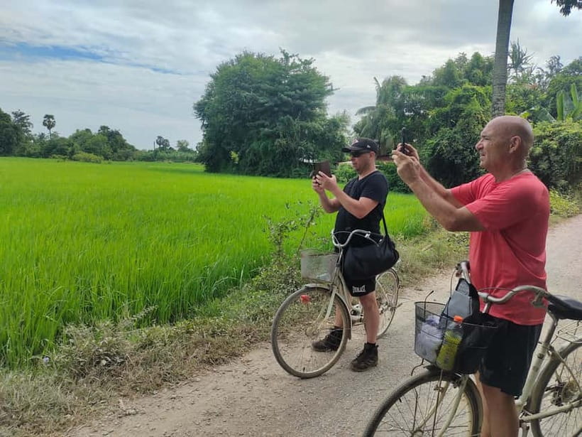 Explore the Village &Countryside By Bicycle-Half Day Morning - Meeting families in their own homes