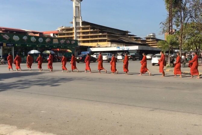 Exploring Battambang History (Walking Tour) - Why Battambang history works best in the street