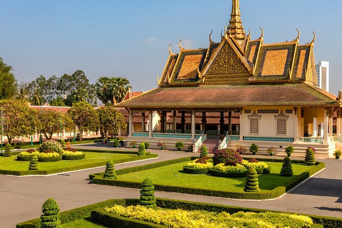 Exploring the Best of Phnom Penh: A Full Day Tour - Key points to know before booking