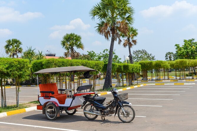 Exploring the Best of Phnom Penh: A Full Day Tour - Choeung Ek: a quiet memorial outside the center