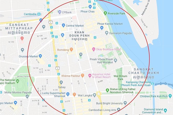 ( Free eSim) Phnom Penh Historical Full Day Tour - Transport, group size, and the practical rhythm