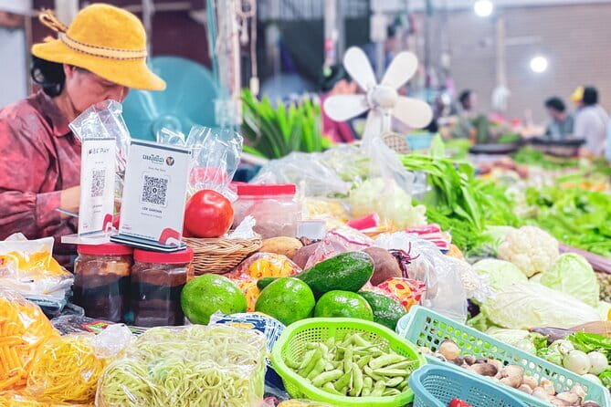 FREE Siem Reap Market & Local Temple Tour - Why this short Siem Reap walk is worth your morning