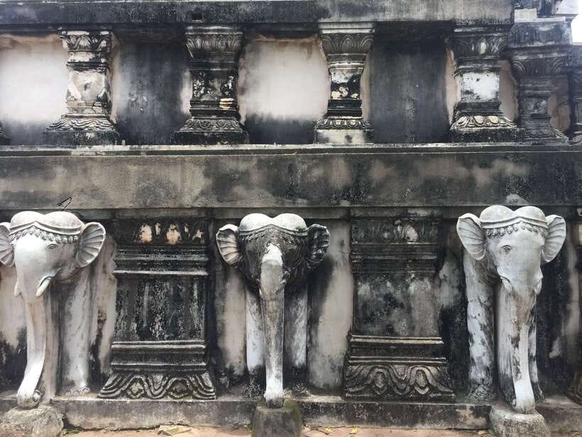From Phnom Penh: Oudongk Mountain and Koh Chen Island Tour - Koh Chen Island and its family workshops