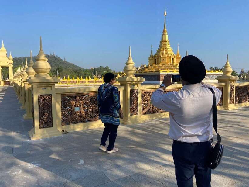 From Phnom Penh: Oudongk Mountain and Koh Chen Island Tour - What the $75 price really covers