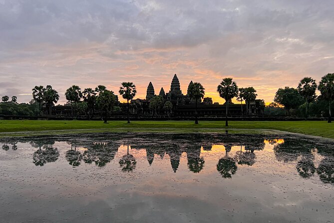 From Siem Reap: Angkor Wat and Floating Village 3-Day Trip - Day 2: Banteay Srei and the long ride to Beng Mealea