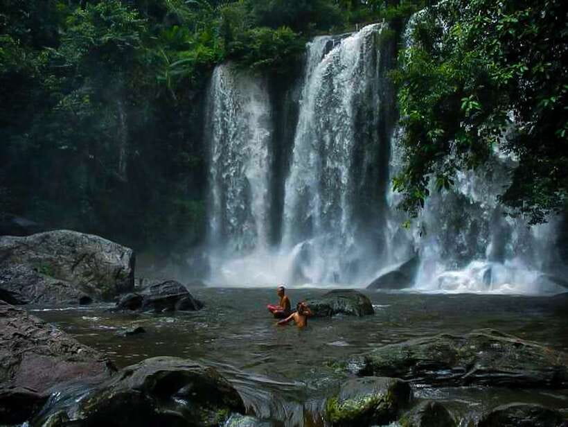 From Siem Reap: Guided Kulen Waterfall Tour - The morning drive from Siem Reap