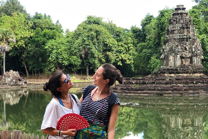 Full-Day Banteay Srei & 4 Temples - Grand Tours Join-in Tour - What the guide and driver add to the day