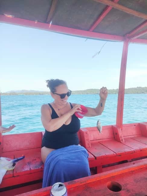 Full Day City Tour with A Boat Trip to 2 Islands - Phsar Leu market after the sea