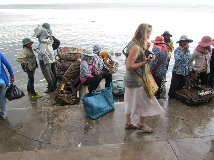 FULL DAY - Countryside Tuk-Tuk Pepper Tour + Kep - Salt fields at the end of the route