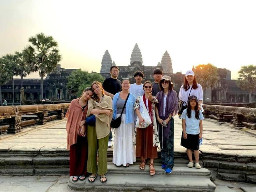 Full-Day Explore Angkor Temples Sunset Tour (with Lunch) - Angkor Wat: begin with the Khmer masterpiece