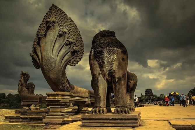 Full-Day Guided Sunset Tour of Angkor Wat - Guides, drivers, and the small comforts that matter