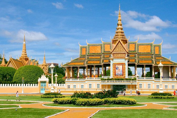 Full-Day Phnom Penh City Tours - Phnom Penh in one demanding but useful day