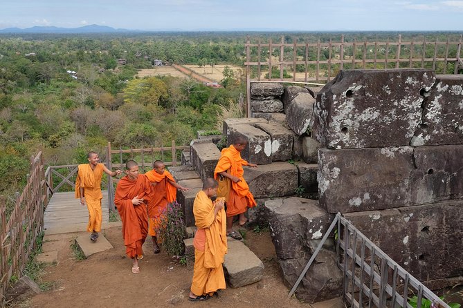 Full-Day Preah Vihear, Koh Ker and Beng Mealea Private Tour - Preah Vihear: Cambodia’s temple above the forest