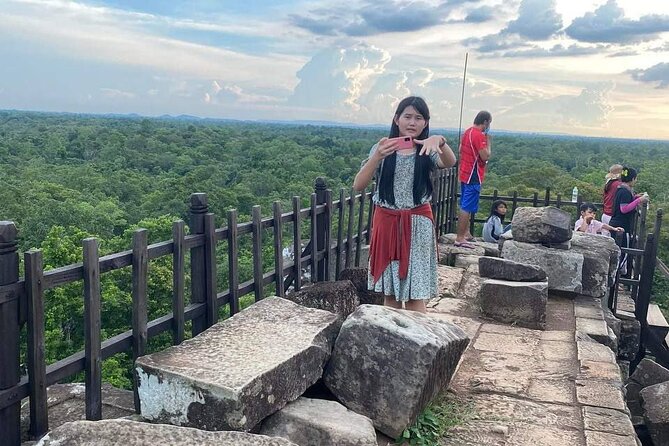 Full-Day Private Adventure Preah Vihea, Koh Ker & Beng Mealea - Koh Ker and the great pyramid temple