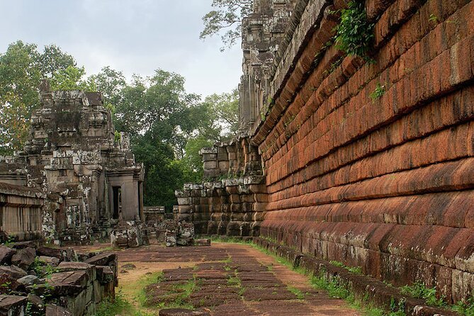 Full Day Small Group Tour Guide with Sun rise - Breakfast is simple, personal, and not included