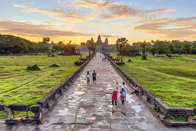 Full Day Tour Angkor Wat Sunrise and Siem Reap Temples - Key points to know before you book