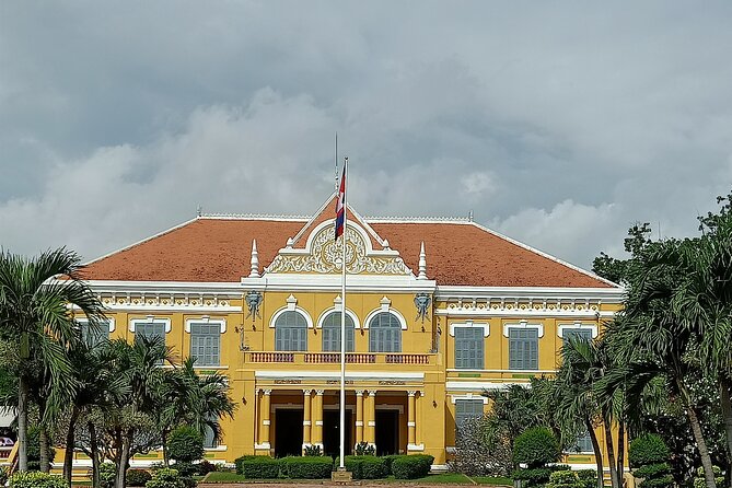 Full Day tour .City tour.Countryside.Bamboo Train.Secret Bat Cave - Is $18 Good Value in Battambang?
