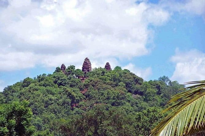 Full Day Tour from Siem Reap - Bamboo Train, Killing Cave & Sunset - Is $130 per person good value?