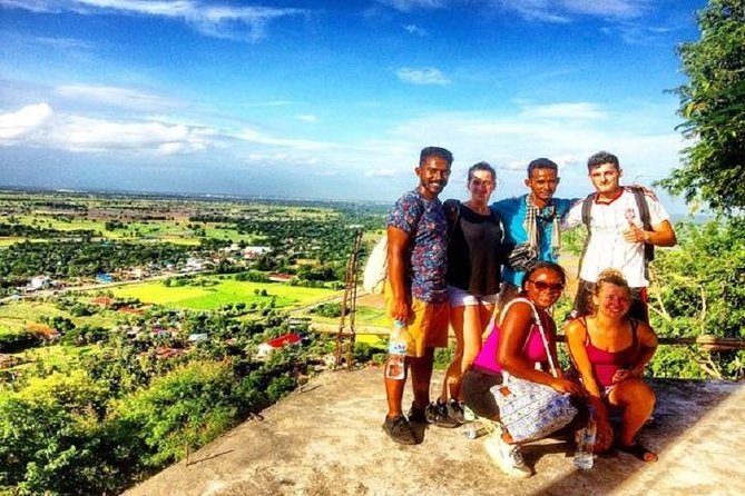 Full Day-Tour: Handicraft, Bamboo train, Killing cave. Bat cave - Phnom Sampeau and the Killing Caves