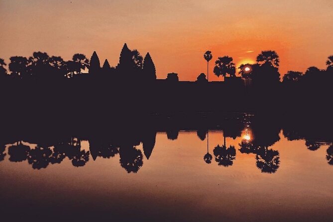 Golden Hours: Angkor wat sunrise photography tour with a pro! - The 4:30am hotel pickup and private ride