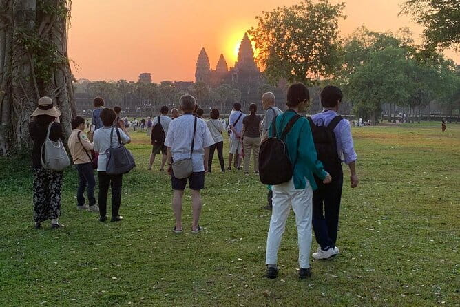 Golden Sunrise at Angkor Wat Private Guided Tour - Key points to know before booking