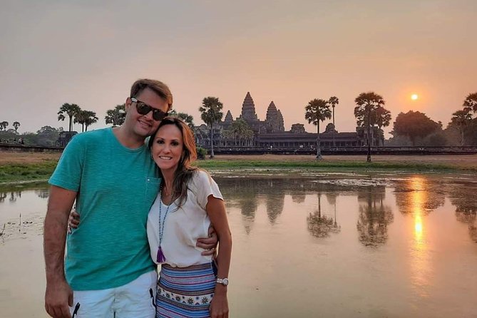 Half Day Angkor Wat Tour - Morning or Afternoon from Siem Reap - Bayon’s smiling faces and compact design