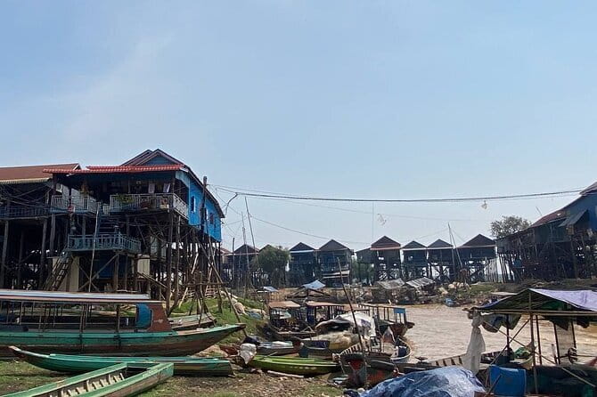 Half Day Kampong Phluk Floating Village and Flooded Forest Tour - Why Kampong Phluk feels different from a standard lake trip